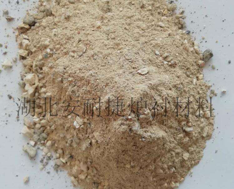 線(xiàn)圈膠泥在線(xiàn)圈匝間起什么作用？噓！湖北安耐捷的小編告訴您！
